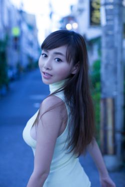 女家教林佩佩